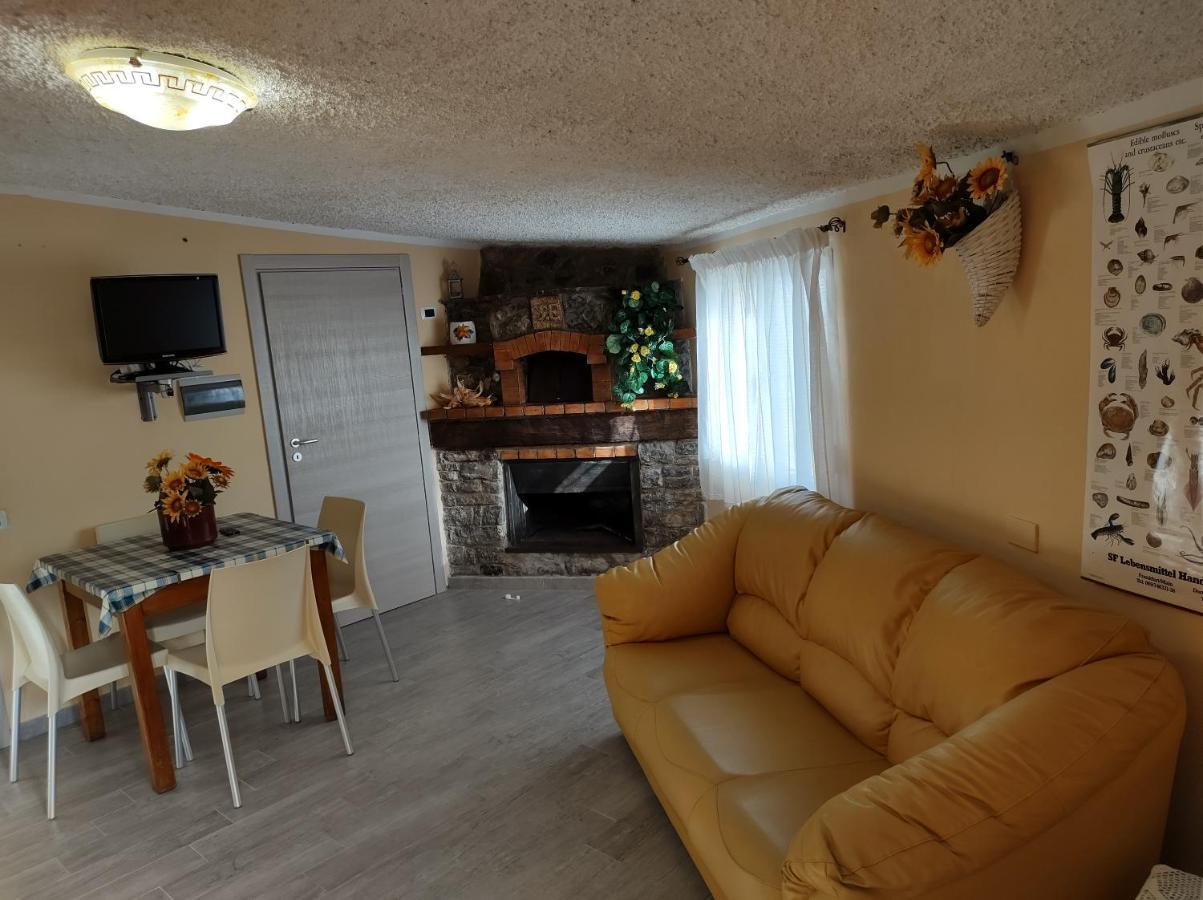 Il Cerseto Apartment Santa Domenica Talao Екстериор снимка
